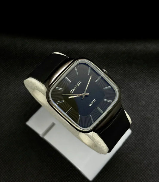 Master Quartz Silicon Strap Watch – Casual & Formal Wear